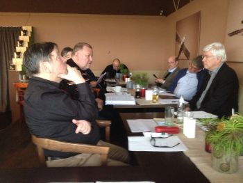 Rechts, vorne: Stephan Busemann, dann Matthias Kribben und Gero Marten